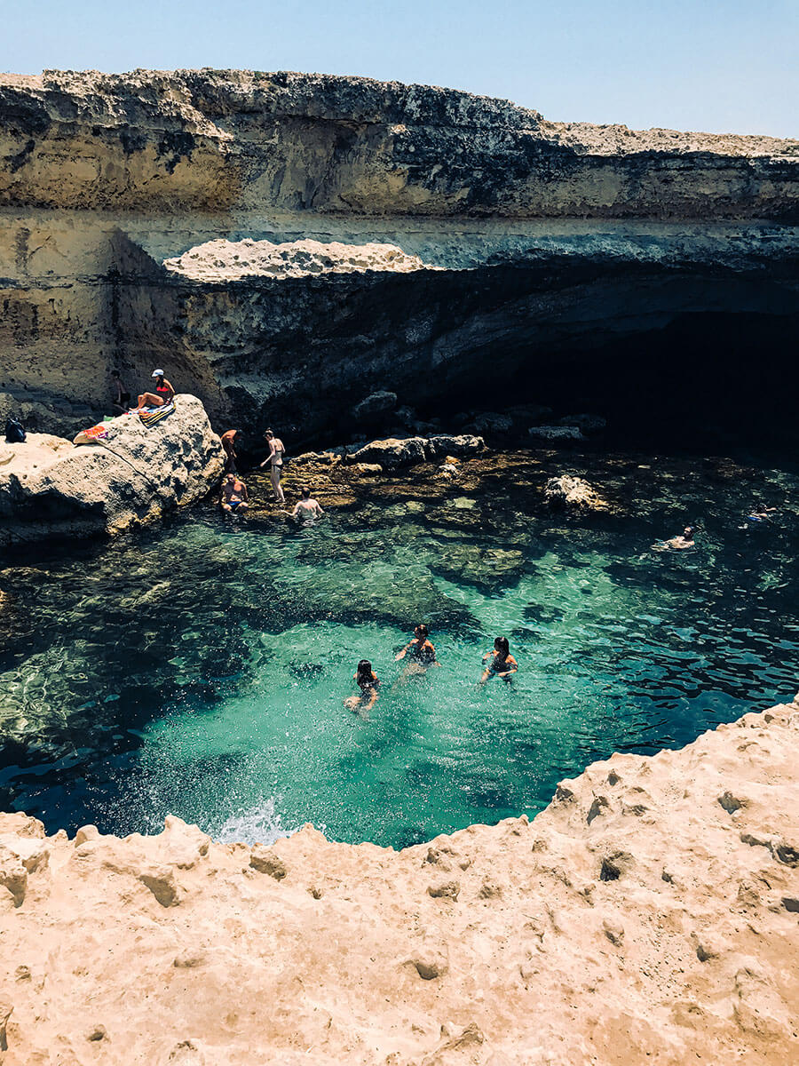 Salento travel guide - View over Grotta della Poesia
